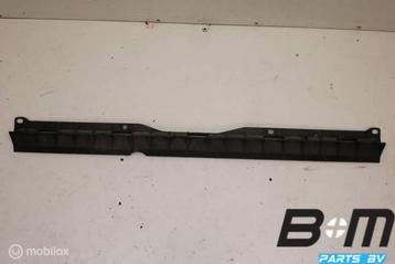 Achterbumper geleider midden VW Polo 6N2 beschikbaar voor biedingen