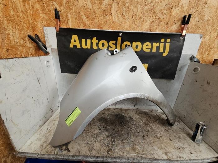Scherm links-voor van een Mercedes A-Klasse, Auto-onderdelen, Carrosserie, Mercedes-Benz, Gebruikt, 3 maanden garantie, Ophalen of Verzenden
