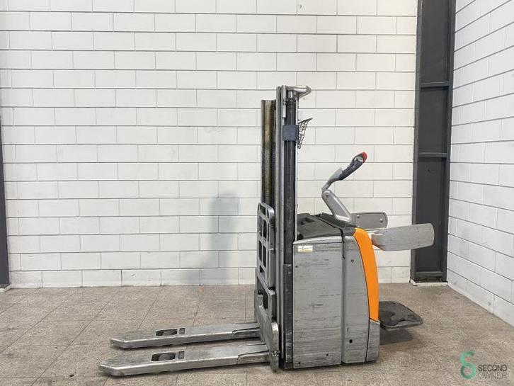 Still EXV-SF14, Articles professionnels, Machines & Construction | Chariots élévateurs & Transport interne, Empileur, Électrique