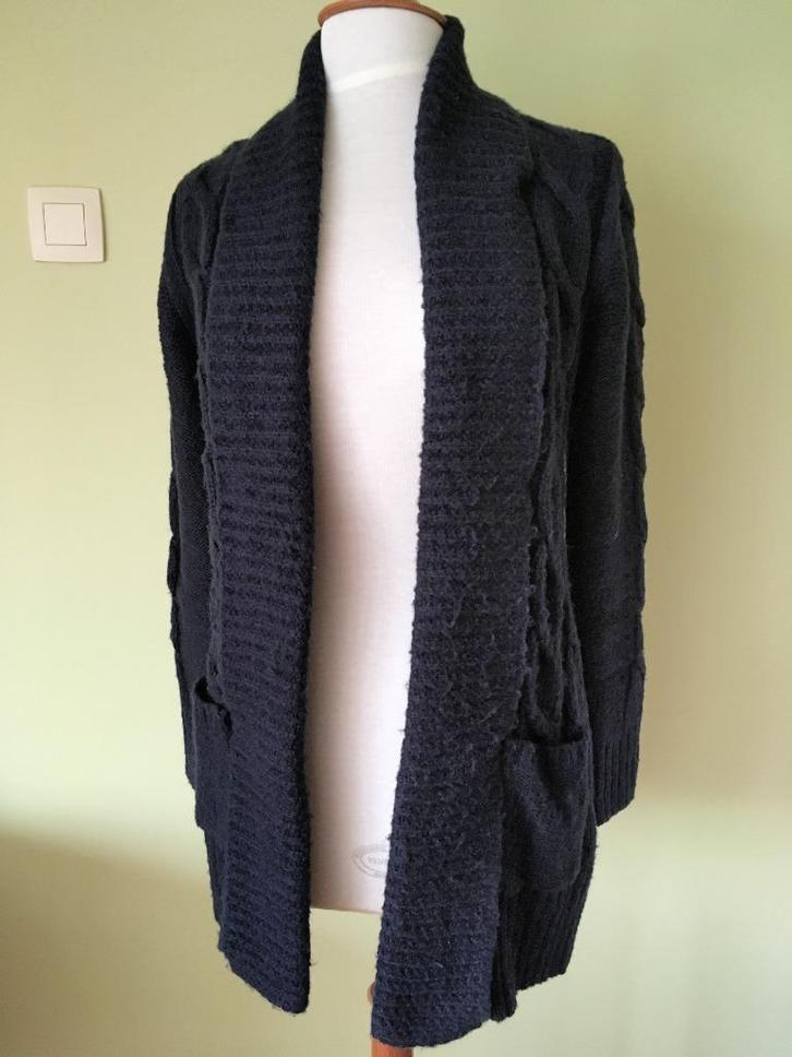 New Look - Lange gebreide vest met kabels, maat 38, Kleding | Dames, Truien en Vesten, Gedragen, Maat 38/40 (M), Blauw, Ophalen of Verzenden