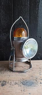 Oud-Engelse lamp
(Ik kan de onderkant niet losschroeven, Antiek en Kunst, Ophalen of Verzenden