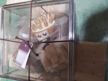 cadeaukistje met verzorgingsattributen massage spinternieuw beschikbaar voor biedingen