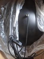 Zwarte industriële driepoot vloerlamp - Magna 50 Eglip, Huis en Inrichting, Lampen | Vloerlampen, Ophalen, Nieuw