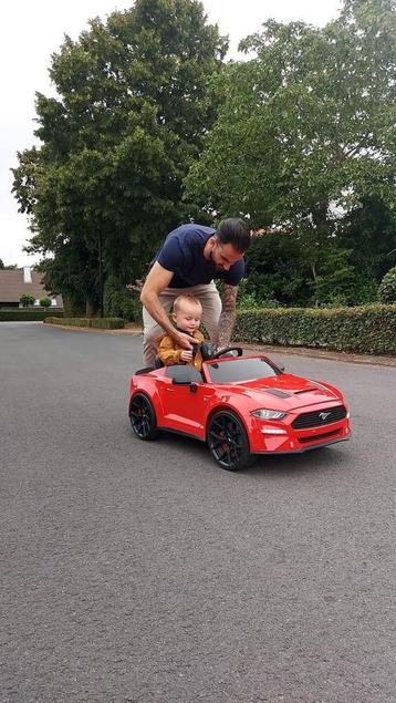 Voiture pour enfants Ford Mustang 24 volts drift, Enlèvement, Utilisé