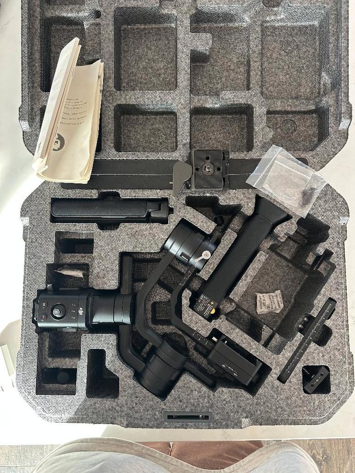 DJI Ronin S + Quick release plate, TV, Hi-fi & Vidéo, Photo | Appareils professionnels, Comme neuf, Enlèvement