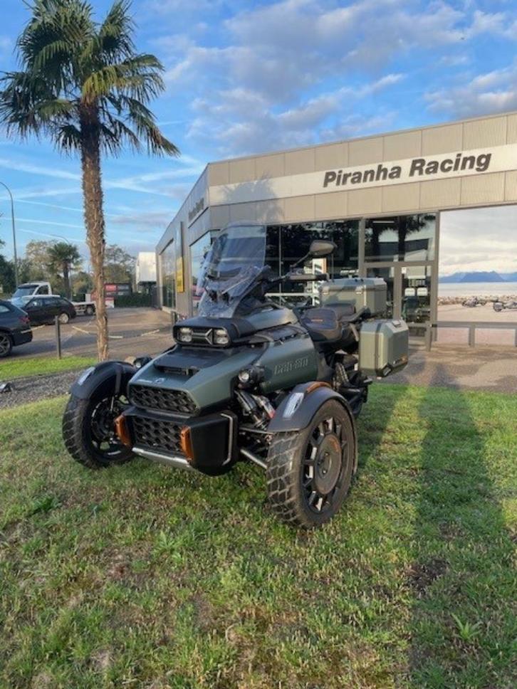 Can-Am Canyon Redrock (demo voertuig), Motoren, Quads en Trikes, meer dan 35 kW, 3 cilinders, Ophalen