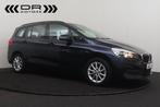 BMW 216 d GRAN TOURER ADVANTAGE - LEDER - NAVIGATIE -  7 P, Auto's, Monovolume, 2 Reeks, 7 zetels, 5 deurs