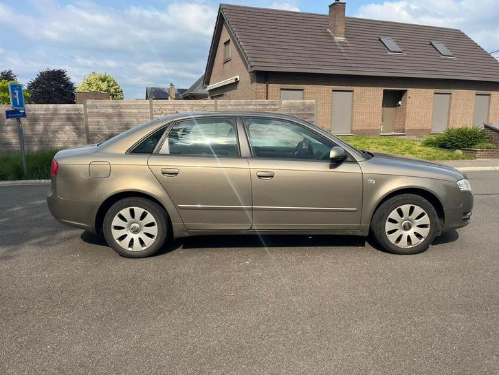 Audi A4 1.9 tdi 205000 km 09/2006 euro4, Auto's, Audi, Particulier, Te koop, A4, ABS, Airbags, Airconditioning, Alarm, Centrale vergrendeling