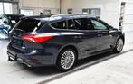 Ford Focus Break Vignale 1.5TDCi - LEDER / NAVI / TREKHAAK, 4 cilinders, Blauw, https://public.car-pass.be/vhr/fc5f9d67-84fd-4dfb-ac02-288ddd8c7a0c