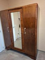 Oude degelijke kast met mooie spiegel, Huis en Inrichting, Ophalen