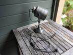 Lamp op voet, Ophalen