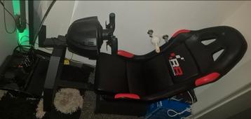 Sim rig game seat raceroom beschikbaar voor biedingen
