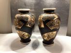 LIQ226/CA. Paire de vases à décor Satsuma « Eventail », Enlèvement