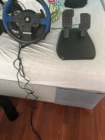 À vendre thrustmaster t150, Enlèvement, Utilisé, Volant ou Pédales, PlayStation 5