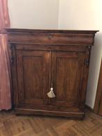 Kast, Huis en Inrichting, Ophalen, Gebruikt, Met deur(en)