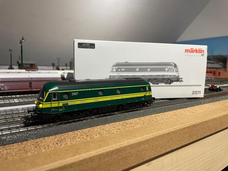 Marklin 37271 série 59 SNCB NMBS, Hobby en Vrije tijd, Modeltreinen | H0, Zo goed als nieuw, Locomotief, Wisselstroom, Märklin