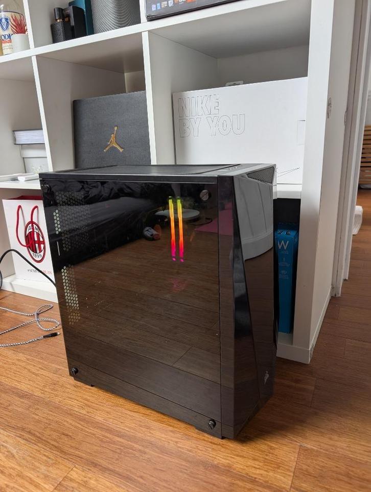 Gaming pc, Games en Spelcomputers, Games | Pc, Zo goed als nieuw, 1 speler, Vanaf 12 jaar, Eén computer, Online, Ophalen