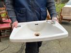 Gratis Lavabo met kraan, Huis en Inrichting, Badkamer | Badkamermeubels, Ophalen