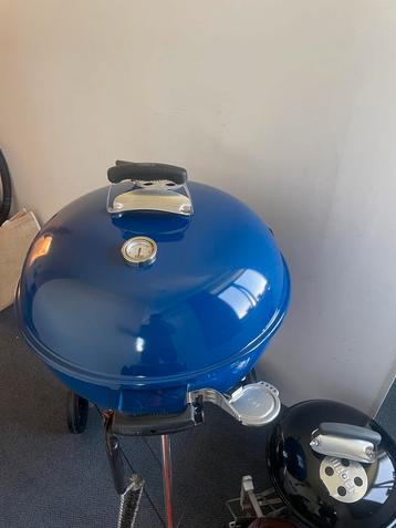 Weber Master touch blauw 2024 met Accessoires Weber Smokey, Huis en Inrichting, Ophalen, Blauw