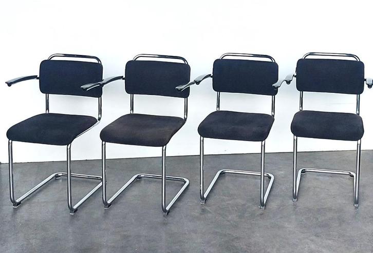 4x Gispen 201 | zwart rib | hoogglans chroom | izgs, Huis en Inrichting, Stoelen, Gebruikt, Vijf, Zes of meer stoelen, Metaal