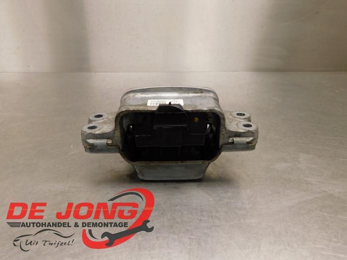 Motorsteun van een Volkswagen Caddy, Auto-onderdelen, Ophanging en Onderstel, Volkswagen, Gebruikt, 3 maanden garantie, Ophalen of Verzenden