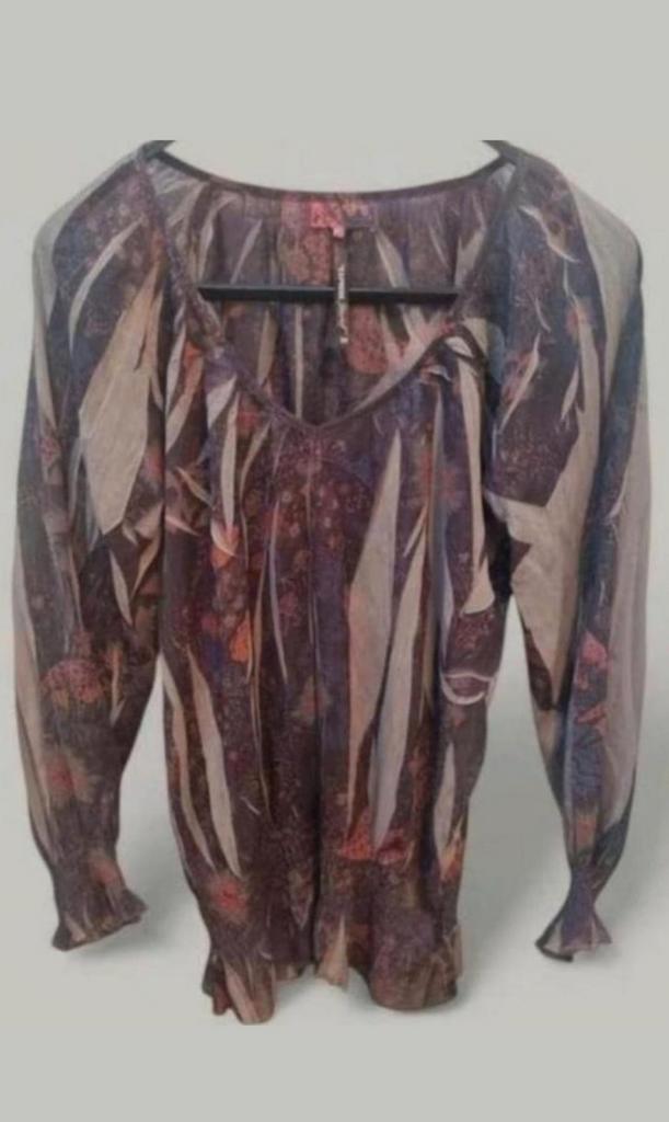 ✨️SALE‼️ EXPRESS YOURSELF Blouse Maat M In Topstaat✨️, Kleding | Dames, Blouses en Tunieken, Zo goed als nieuw, Maat 38/40 (M)