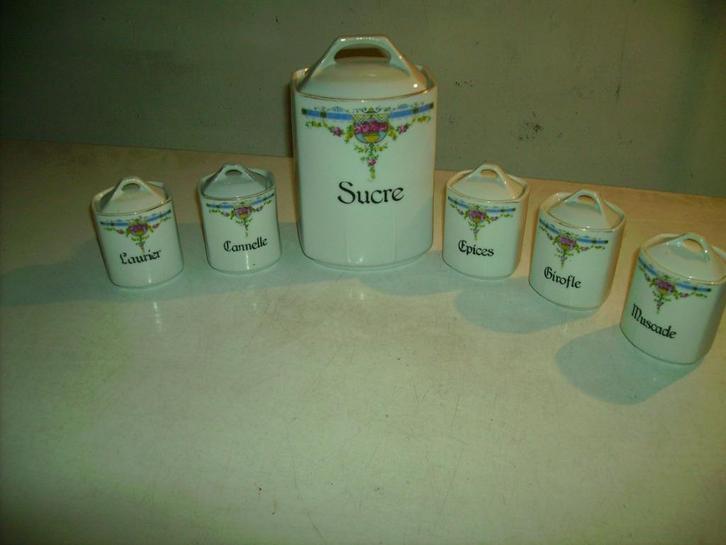 porseleinen kruidenpotjes, Antiek en Kunst, Antiek | Keramiek en Aardewerk, Ophalen