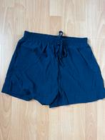 Navy blauwe short, Kleding | Dames, Broeken en Pantalons, Maat 38/40 (M), Blauw, Nieuw, Ophalen of Verzenden
