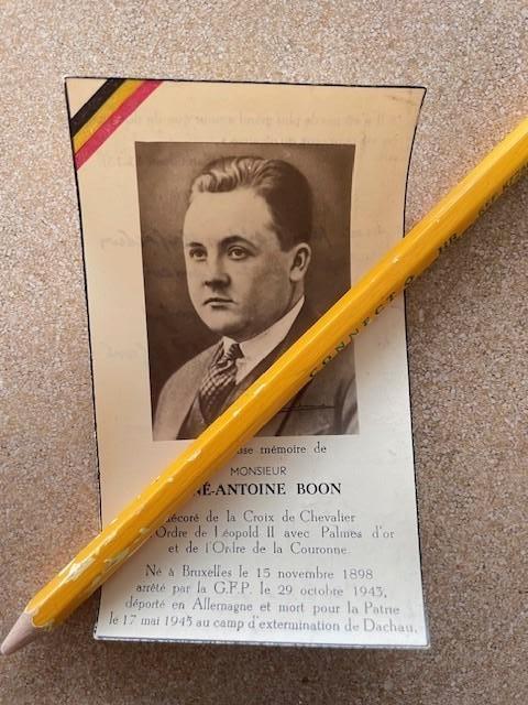 OORLOG 40-45 Mr René BOON Gesneuveld in het Kamp van DACHAU, Verzamelen, Bidprentjes en Rouwkaarten, Bidprentje, Ophalen of Verzenden