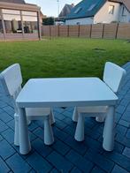 Ikea mammut kindertafel en 2 stoelen, Kinderen en Baby's, Ophalen, Zo goed als nieuw