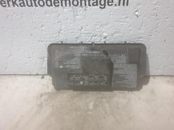 ZEKERINGKAST klep Audi 80 (B4) (8a0-010-116-f) beschikbaar voor biedingen