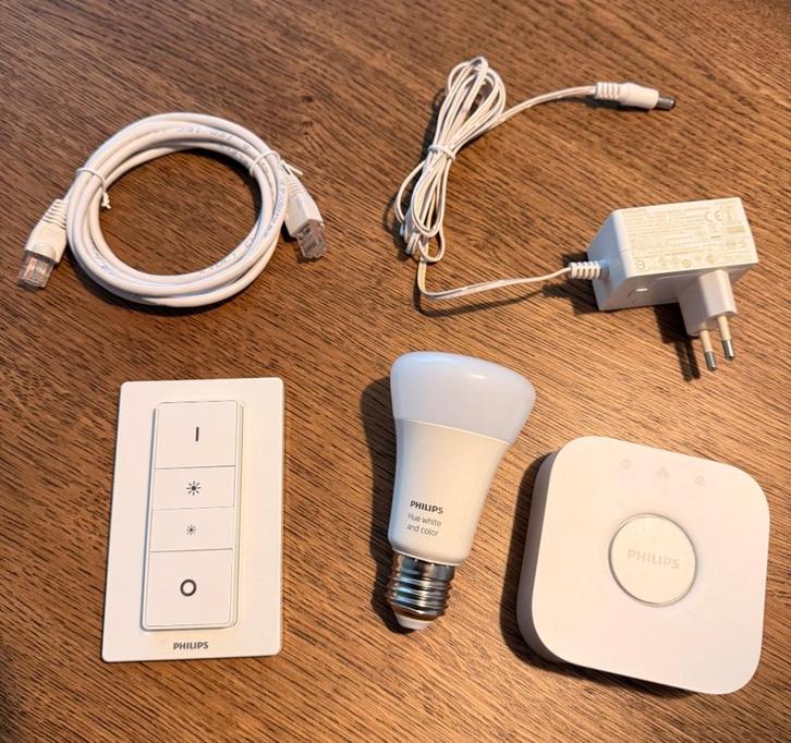 Philips Hue E27 color + Switch + Bridge, Huis en Inrichting, Lampen | Overige, Gebruikt, Ophalen of Verzenden