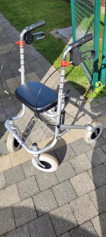 Rollator  beschikbaar voor biedingen