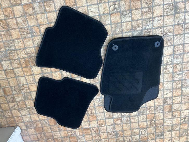 set matjes voor de voeten vw polo 6r 2010-, Auto diversen, Automatten, Nieuw, Ophalen of Verzenden