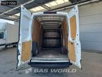 Iveco Daily 35S14 L2H2 Euro6 Camera Airco Cruise 3.5t trekge, Stof, Gebruikt, Euro 6, Iveco