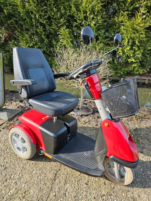 Trophy6 scootmobiel,  goed geveerde sterke scootmobiel, Diversen, Rolstoelen, Gebruikt, Ophalen