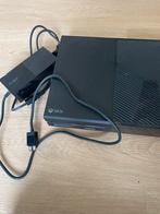 Xbox, Games en Spelcomputers, Spelcomputers | Xbox One, Ophalen of Verzenden, Zo goed als nieuw, Zonder controller, Xbox One