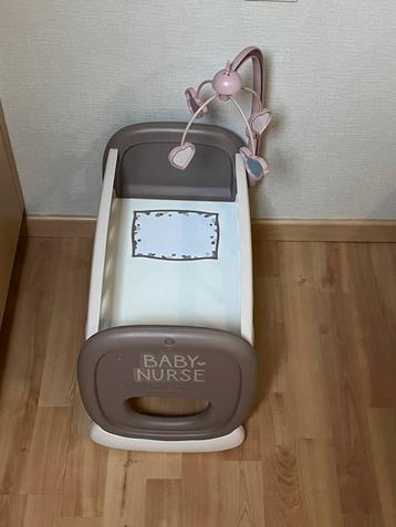 Baby nurse poppenbed beschikbaar voor biedingen