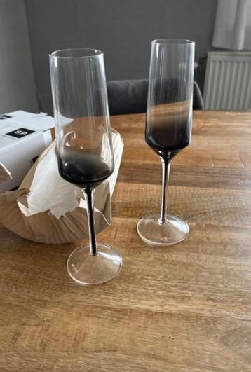Glazen Secret Salt en peper  beschikbaar voor biedingen