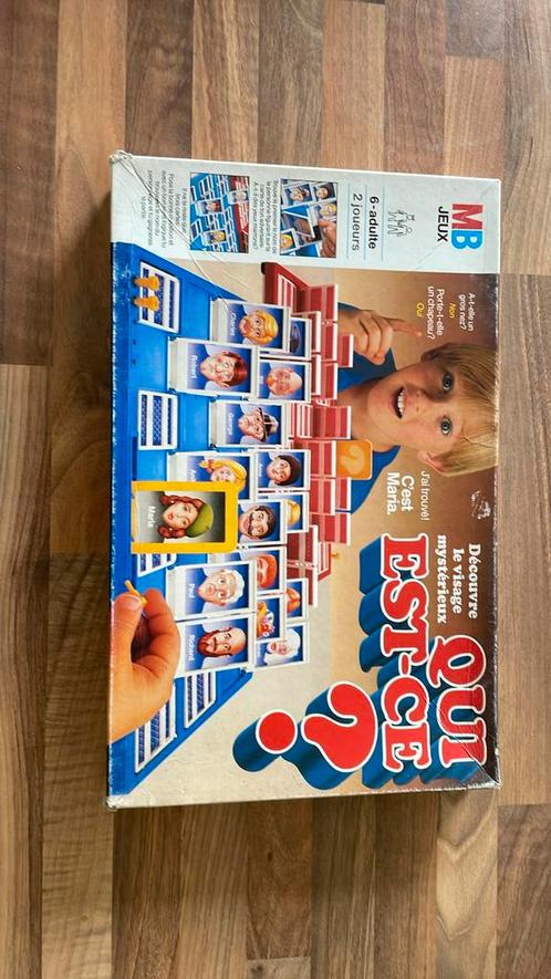 Jeu de société - Qui est-ce ?  - MB Vintage, Hobby en Vrije tijd, Gezelschapsspellen | Bordspellen, Zo goed als nieuw, Een of twee spelers