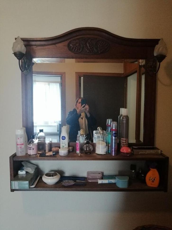 Antieke eiken badspiegel - meubel, Huis en Inrichting, Badkamer | Badkamermeubels, Gebruikt, Overige typen, Minder dan 100 cm