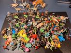 Meer dan 100 figuren van dieren, soldaten, fietsers, enz., Kinderen en Baby's, Speelgoed | Actiefiguren, Ophalen, Zo goed als nieuw
