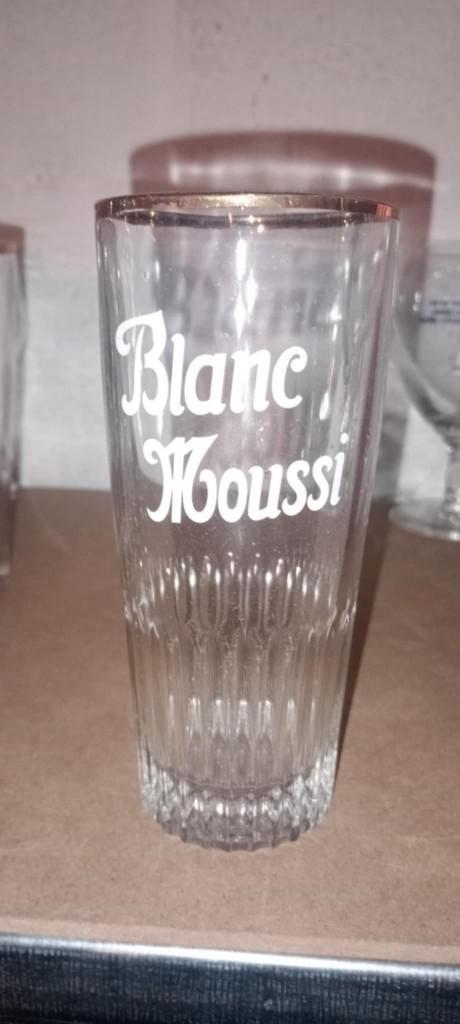 Brasserie bière ancien verre Blanc Moussi, Collections, Marques de bière, Utilisé, Verre ou Verres, Autres marques, Enlèvement ou Envoi