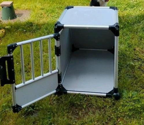 Trixie autobench S  46 x 56 x 60 cm, Dieren en Toebehoren, Transportboxen, Zo goed als nieuw, Ophalen