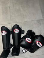 Twins bgvl 6 handschoenen en scheenbeschermers, Sport en Fitness, Vechtsporten en Zelfverdediging, Ophalen, Nieuw