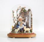 Wassen Beeld Glazen Stolp - Kitsch Meisje met Schapen, Huis en Inrichting, Woonaccessoires | Stolpen, Ophalen, Zo goed als nieuw