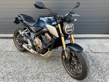 Honda CB650R - 2023 3050km - 70 KW beschikbaar voor biedingen