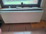 2 Radiatoren Van Marcke met ombouw elementen, Doe-het-zelf en Bouw, Ophalen, 30 tot 80 cm, Gebruikt, Radiator