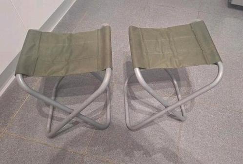 2 lage krukjes voor te vissen of te kamperen, Huis en Inrichting, Krukjes, Zo goed als nieuw, Ophalen