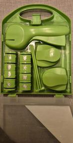 Perforator en stempelset, Hobby en Vrije tijd, Verzenden, Zo goed als nieuw, Gereedschap of Accessoires